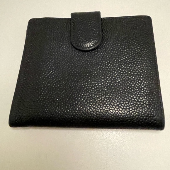 Authentic Chanel, timeless, caviar, compact wallet - Picture 6 of 11